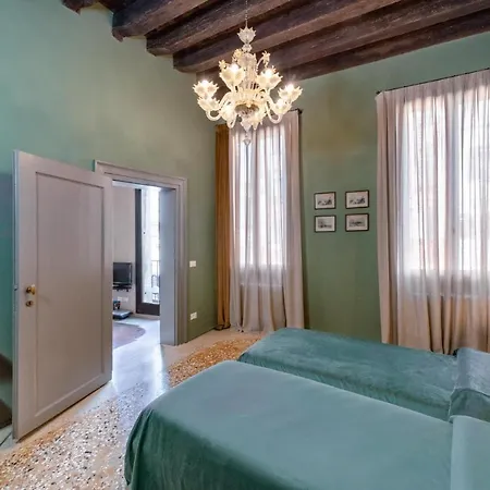 Apartament Velvet Canal View *