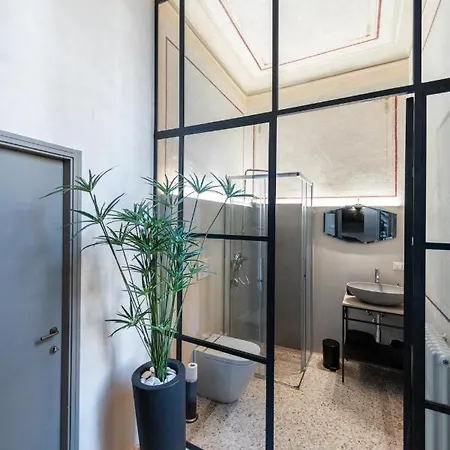 Velvet Canal View Apartment Venice